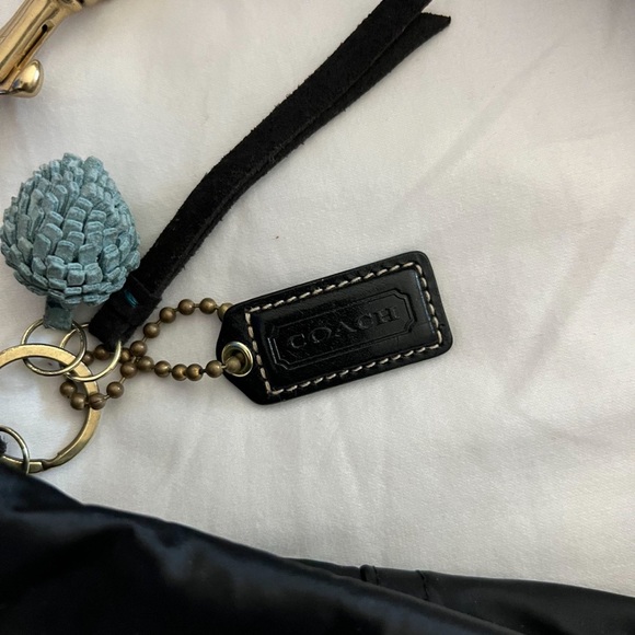 Coach Bag - Picture 2 of 9